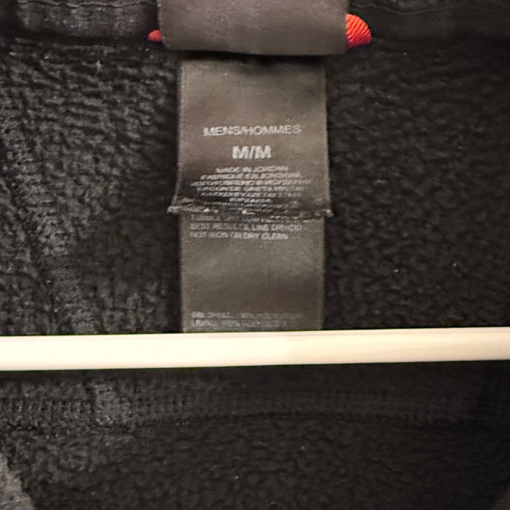 The North Face Black Half-Zip Fleece Pullover - Picture 3 of 3